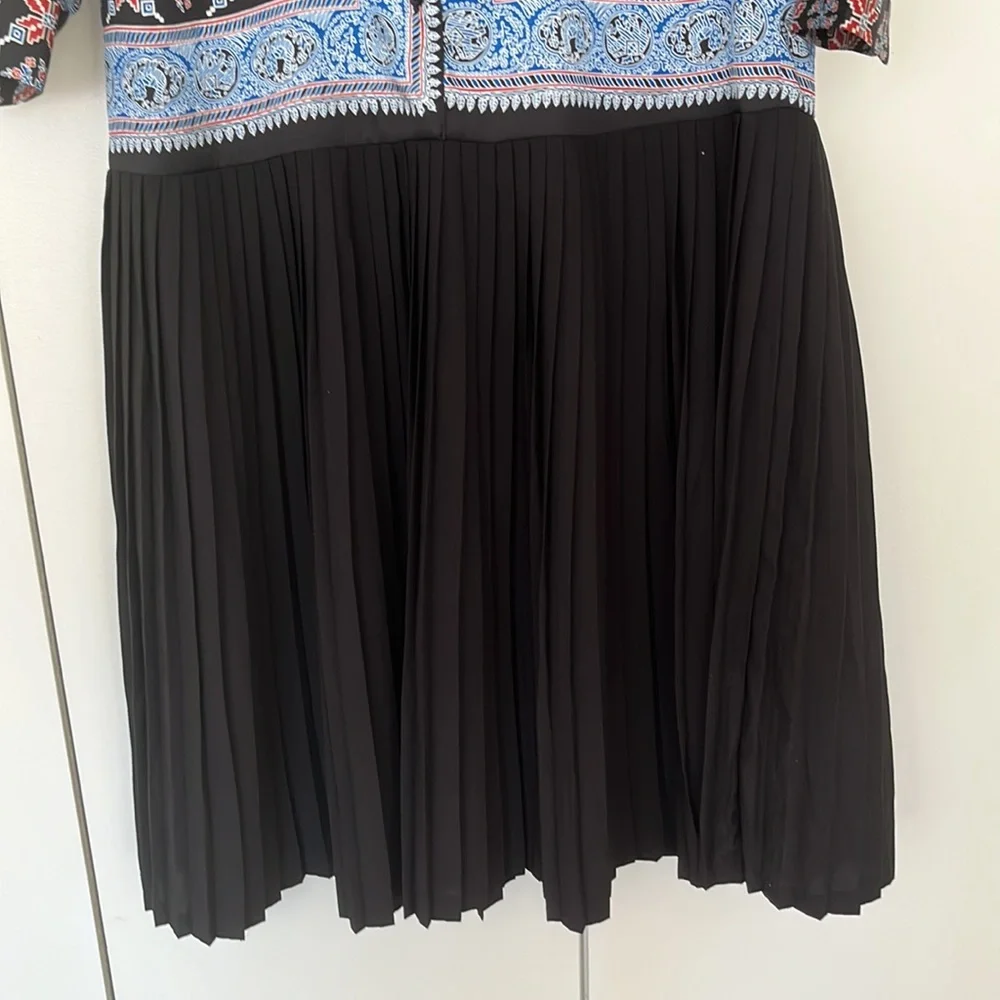 Sandro Black Pleated Skirt Dress with Blue and Pink Printed Bodice - Picture 4 of 7